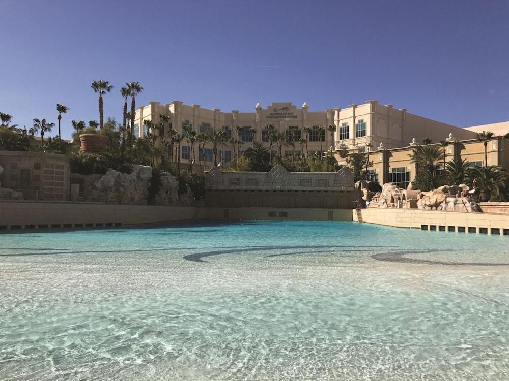 Mandalay Bay Resort And Casino By Suiteness Las Vegas Exteriér fotografie